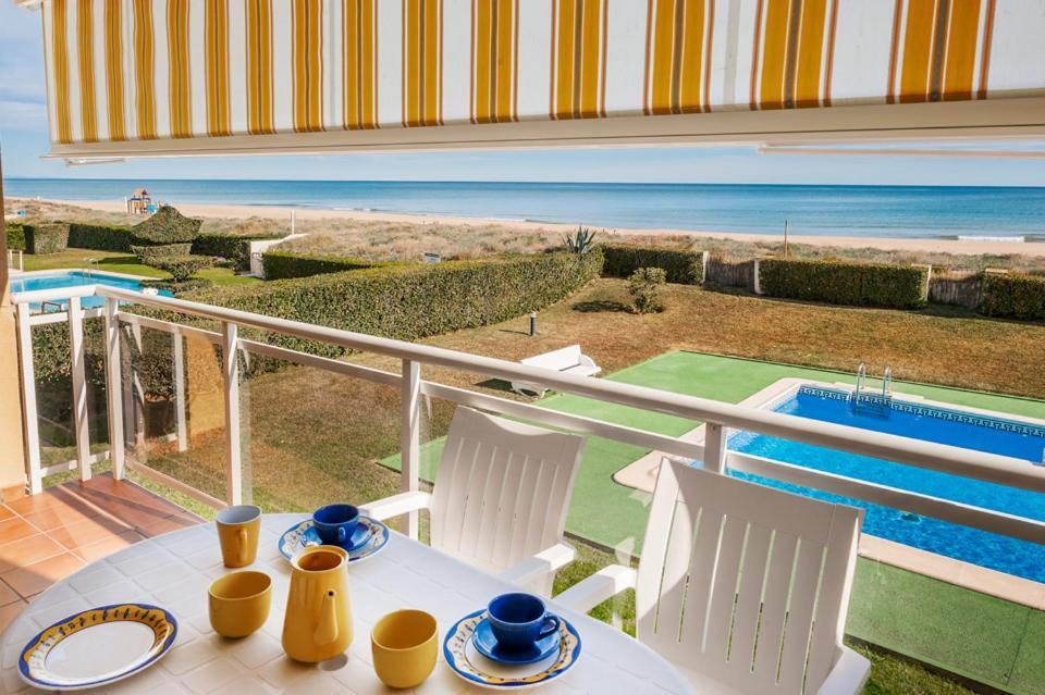 Apartamento Nat En Primera Linea De Playa プラヤ・デ・シェラコ エクステリア 写真