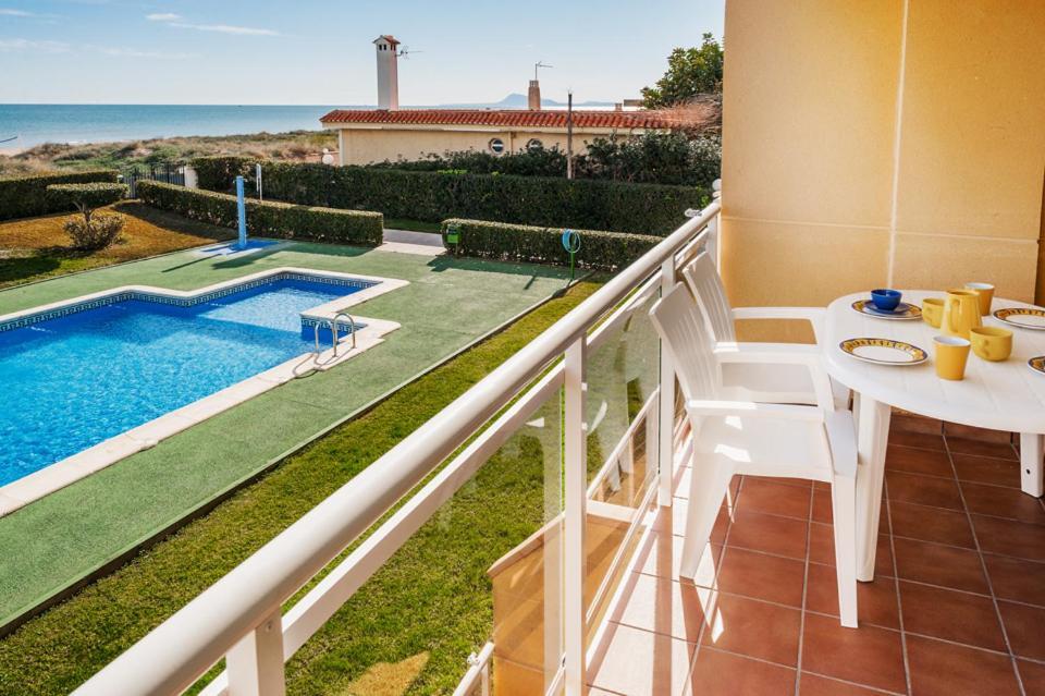 Apartamento Nat En Primera Linea De Playa プラヤ・デ・シェラコ エクステリア 写真